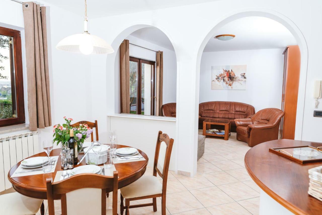 Apartma Barbara Koper Exteriör bild